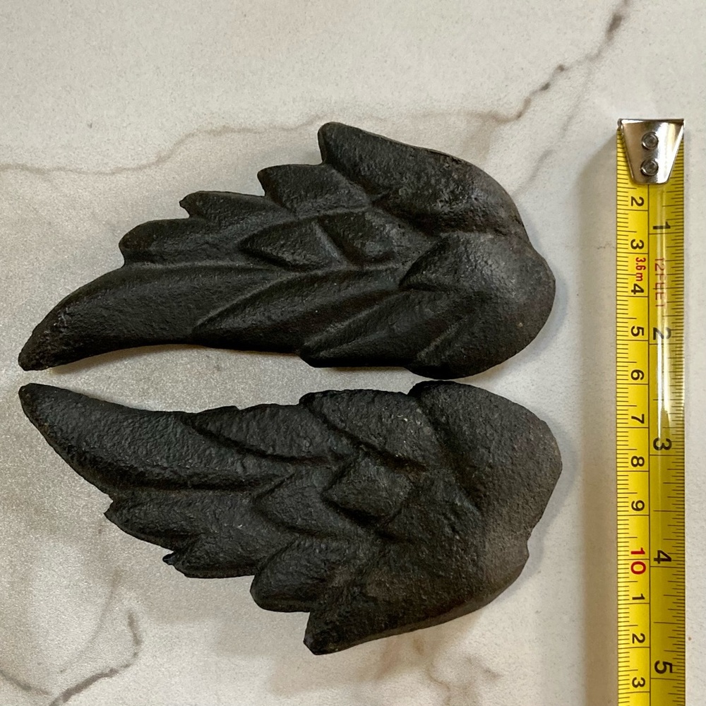 Vintage Pair Black Cast Iron Wing Paperweights - Picture 5 of 5